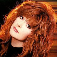 Biographie Алла Пугачёва