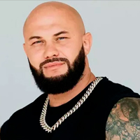 Biographie Джиган