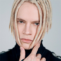 Biographie SHAMAN