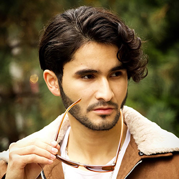 Biographie Umar Keyn