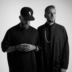 Pochette Showtek - Black (Jack of Sound remix)