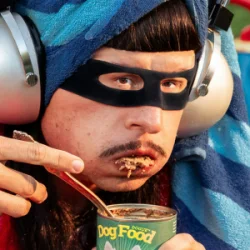 Pochette Oliver Tree - Superhero