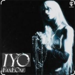Pochette FanEOne - Iyo