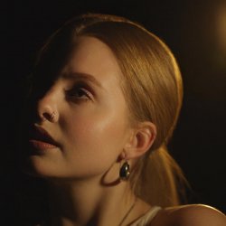 Pochette NADINA - Будь со мной сейчас