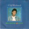Pochette Cliff Richard - Mistletoe and Wine Cliff Richard - Mistletoe and Wine