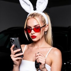 Pochette Зая